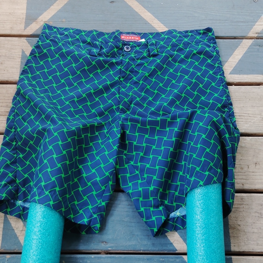 Blazin Sports Wear Golf Shorts 38 W